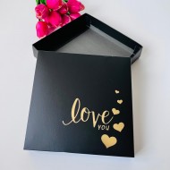 18x18x4 Gold Yaldız Love Baskılı Karton Kutu
