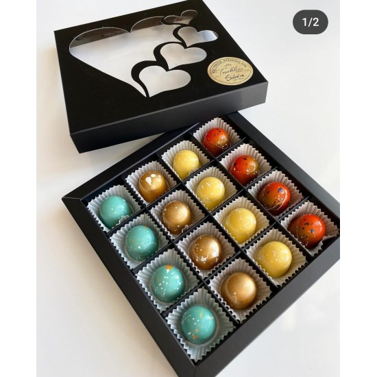 16 Bölmeli Kalp Tasarım Bonbon Çikolata Kutusu