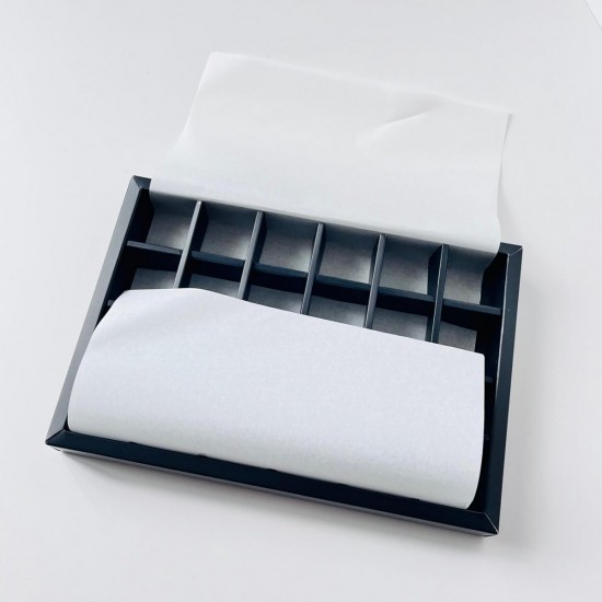 Yağlı Kağıt,24 Bölmeli Çikolata Kutusu Uyumlu