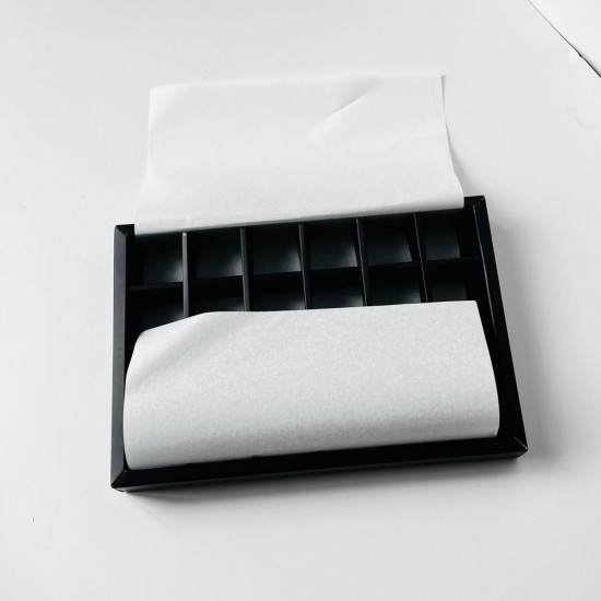 Yağlı Kağıt,24 Bölmeli Çikolata Kutusu Uyumlu