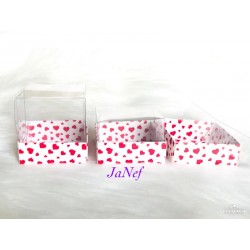 8x8x3 Asetat Kapaklı Kutu Kalp Desen 8x8x3 Asetat Kapaklı Kutu Kalp Desen