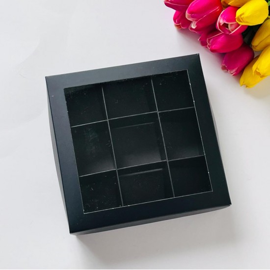 20x20x5 Pencereli Karton Kutu (9 Bölmeli)