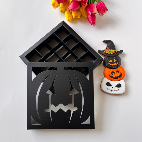 21x21x4 Pencereli Karton Kutu-Halloween (9 Bölmeli)