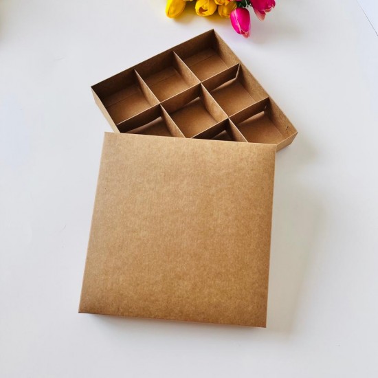 21x21x4 Karton Kutu (9 Bölmeli)