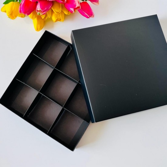 21x21x4 Karton Kutu (9 Bölmeli)