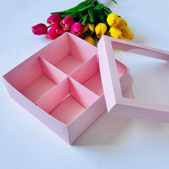 21x21x8 Pencereli Karton Kutu 4 Bölmeli