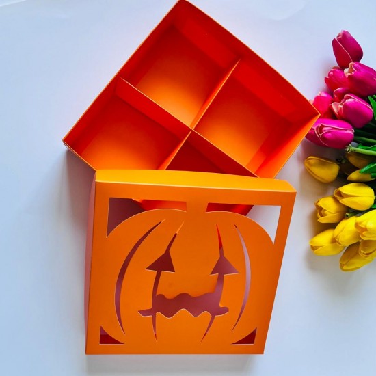 21x21x8 Bal Kabağı Tasarım Halloween Karton Kutu 4 Bölmeli