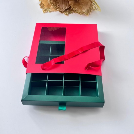 16 Bölmeli Pencereli Çanta Model Bonbon Çikolata Kutusu