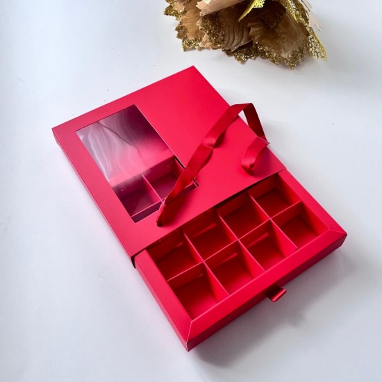 16 Bölmeli Pencereli Çanta Model Bonbon Çikolata Kutusu