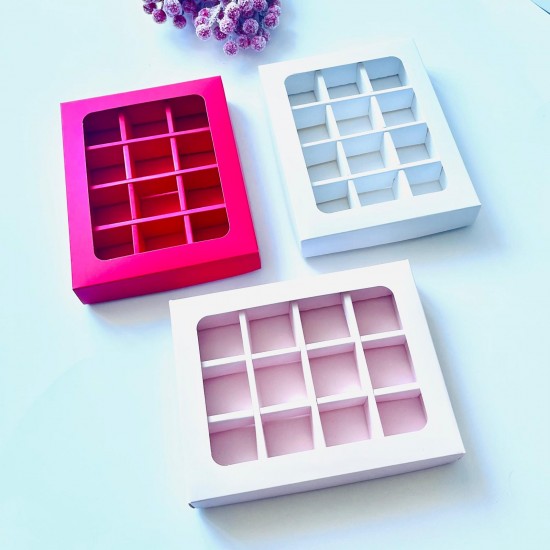 12 Bölmeli Pencereli Bonbon Çikolata Kutusu-YENİ