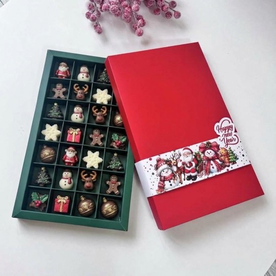 28 Bölmeli Bonbon Çikolata Kutusu - Yılbaşı Şeritli Kardan Adam 28 Bölmeli Bonbon Çikolata Kutusu - Yılbaşı Şeritli Kardan Adam