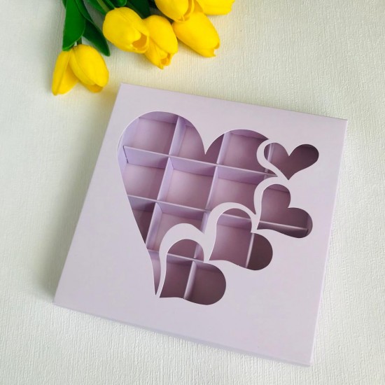 16 Bölmeli Kalp Tasarım Bonbon Çikolata Kutusu