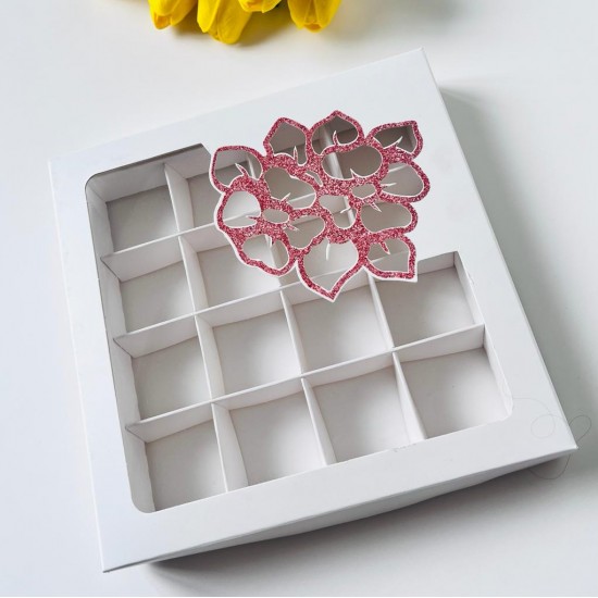 16 Bölmeli Çiçek Tasarım Çikolata Kutusu-Kırmızı Simli 16 Bölmeli Çiçek Tasarım Çikolata Kutusu-Kırmızı Simli