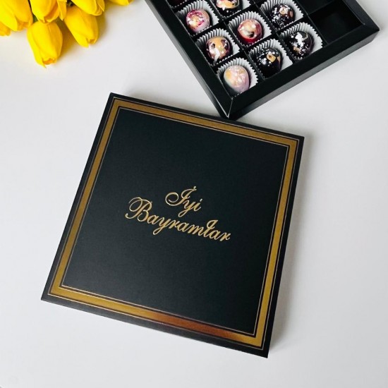16 Bölmeli Çikolata Kutusu Gold Yaldız-İyi Bayramlar