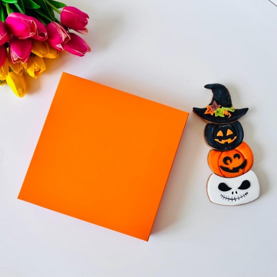 16 Bölmeli Karton Çikolata Kutusu-Halloween Madlen Uyumlu