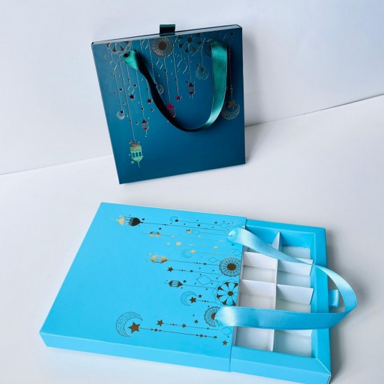 16 Bölmeli Çanta Model Çikolata Kutusu Gold Yaldız Ramazan Temalı