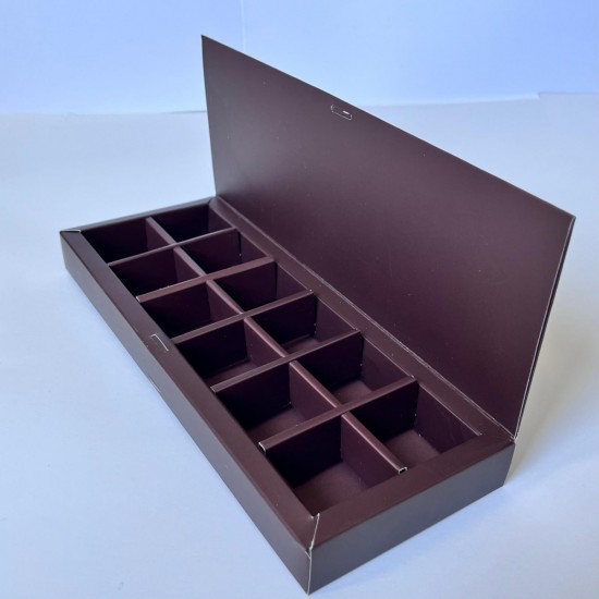 12 Bölmeli Karton Çikolata-Bonbon Kutusu