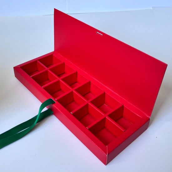 12 Bölmeli Karton Çikolata-Bonbon Kutusu