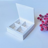 4 Bölmeli Karton Bonbon Çikolata Kutusu