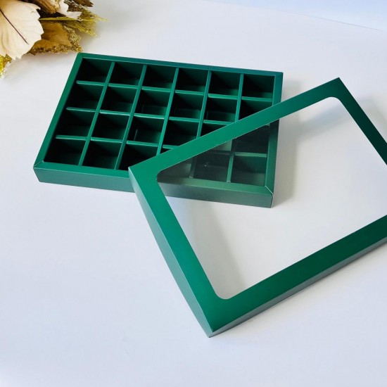 24 Bölmeli Pencereli Bonbon Çikolata Kutusu 