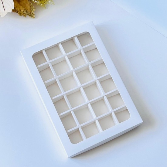 24 Bölmeli Pencereli Bonbon Çikolata Kutusu 