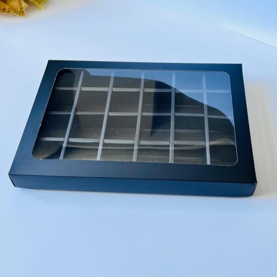 24 Bölmeli Pencereli Bonbon Çikolata Kutusu 