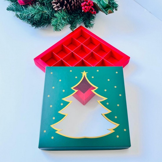 16 Bölmeli Çam Ağacı Tasarım Çikolata Kutusu Gold Yaldız (kırmızı-yeşil)