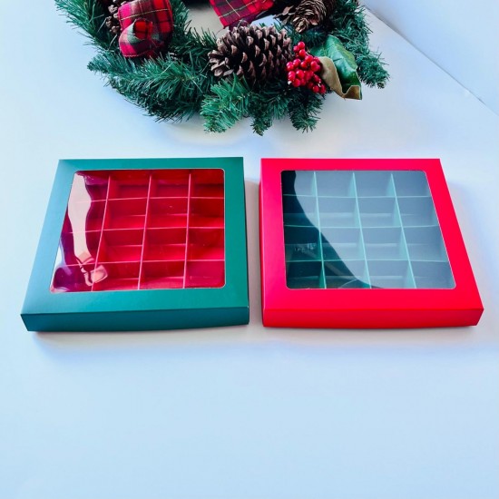 16 Bölmeli Pencereli Bonbon Çikolata Kutusu Yılbaşı (Yeşil-Kırmızı)