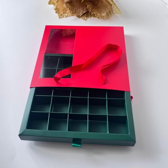 25 Bölmeli Pencereli-Çanta Model Bonbon Çikolata Kutusu