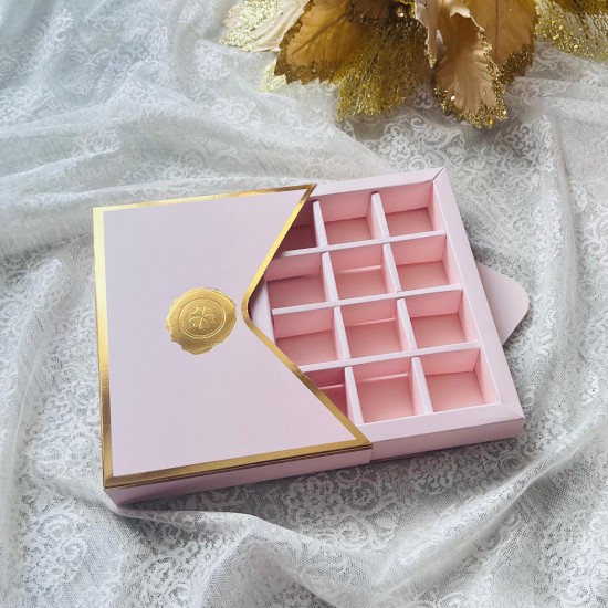 12 Bölmeli Zarf Tasarım Gold Yaldız Kutu 12 Bölmeli Zarf Tasarım Gold Yaldız Kutu