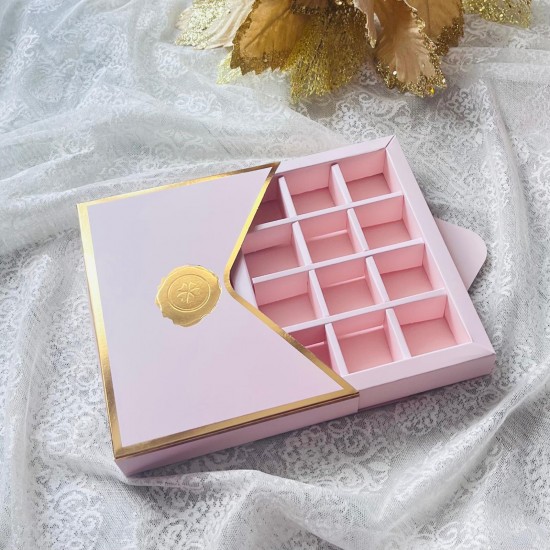 12 Bölmeli Zarf Tasarım Gold Yaldız Kutu 12 Bölmeli Zarf Tasarım Gold Yaldız Kutu