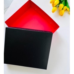 25x30x9 Karton Kutu Kırmızı-Siyah