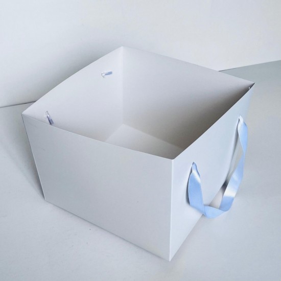 Karton Çanta (20x20x16 cm)