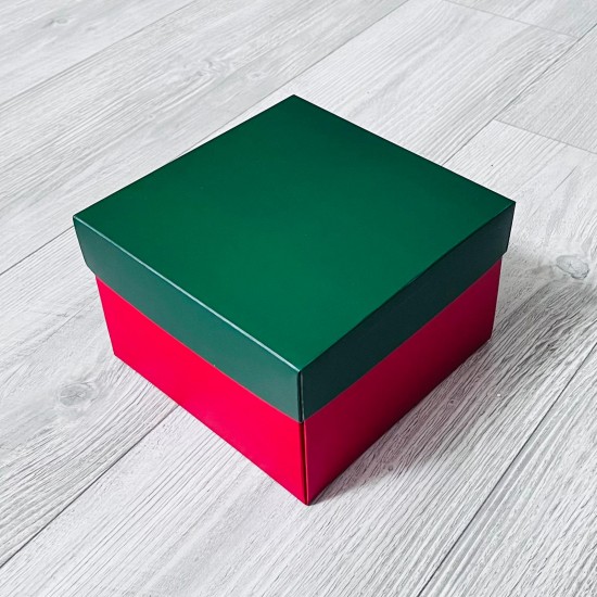 18x18x11 Karton Kutu Yılbaşı Desen