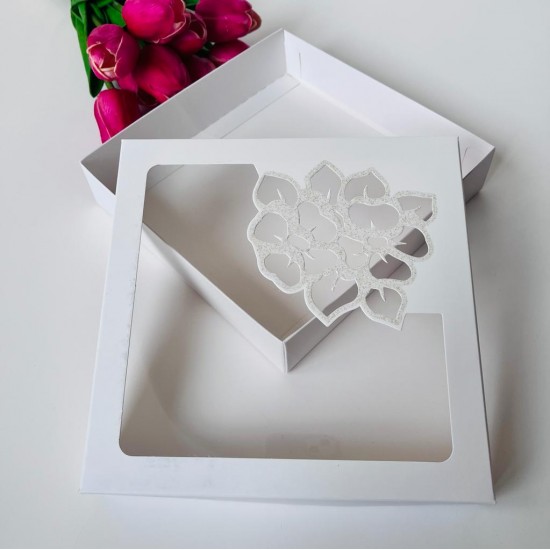 18x18x4 Çiçek Tsarım Karton Kutu-Sarı Simli 18x18x4 Çiçek Tsarım Karton Kutu-Sarı Simli