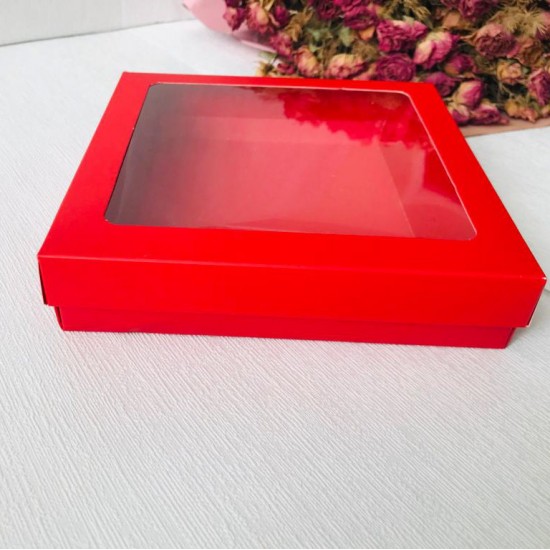 20x20x5 Pencereli Karton Kutu Yılbaşı 20x20x5 Pencereli Karton Kutu Yılbaşı