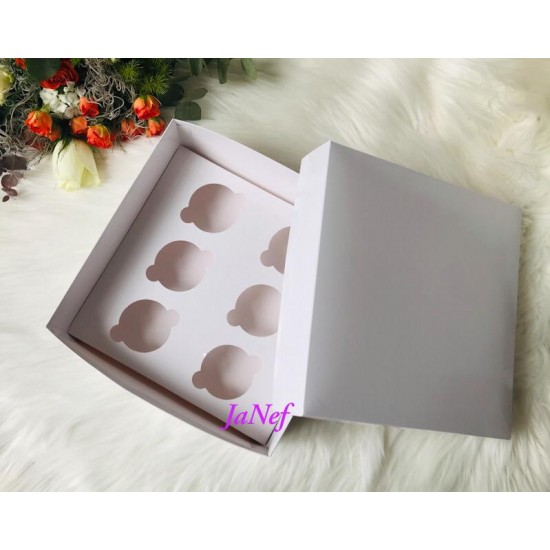 25x25x10 Karton Cupcake Kutusu 6'lı 25x25x10 Karton Cupcake Kutusu 6'lı