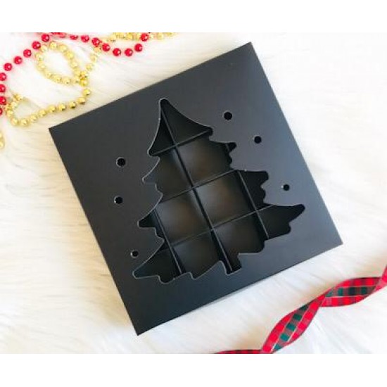 16 Bölmeli Çam Ağacı Tasarım Çikolata Kutusu-Madlen Uyumlu