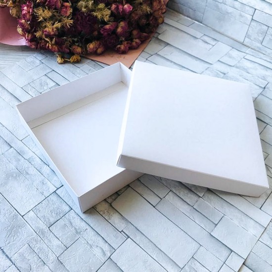 18x18x4 Karton Kutu 18x18x4 Karton Kutu