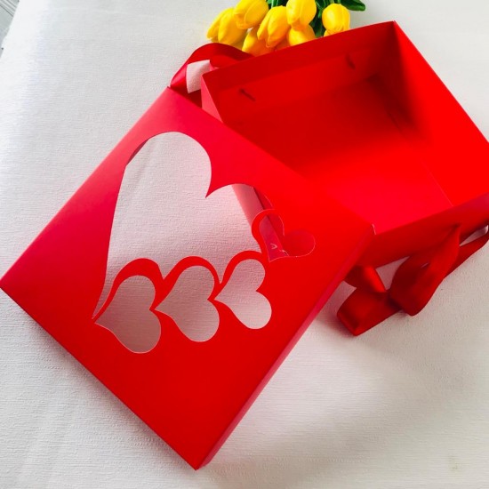 21x21x8 Kalp Tasarım Taşıma Kutusu 21x21x8 Kalp Tasarım Taşıma Kutusu