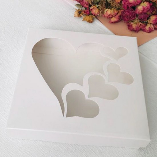 18x18x4 Karton Kutu-Kalp